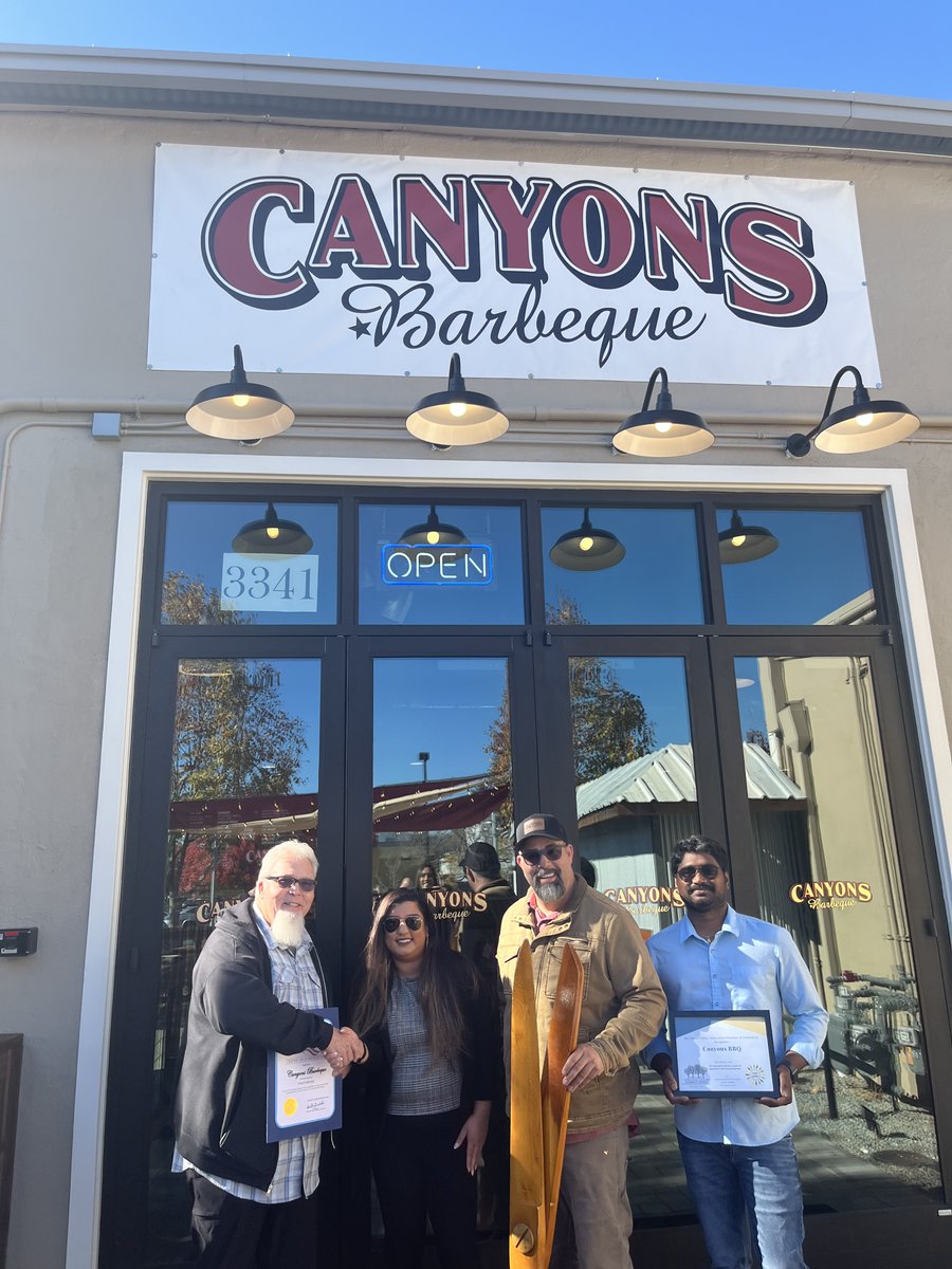 #TeamQuirk joined the Castro Valley/Eden Area Chamber of Commerce for Canyons BBQ's ribbon cutting ceremony. Congratulations and welcome to Castro Valley! #AD20