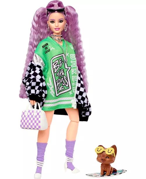jackmadd0709's tweet photo. I saw this doll while online shopping and… @erikajayne is that you 🤣 as soon as I saw it it made me think of you. https://t.co/BGhlnUn7J2