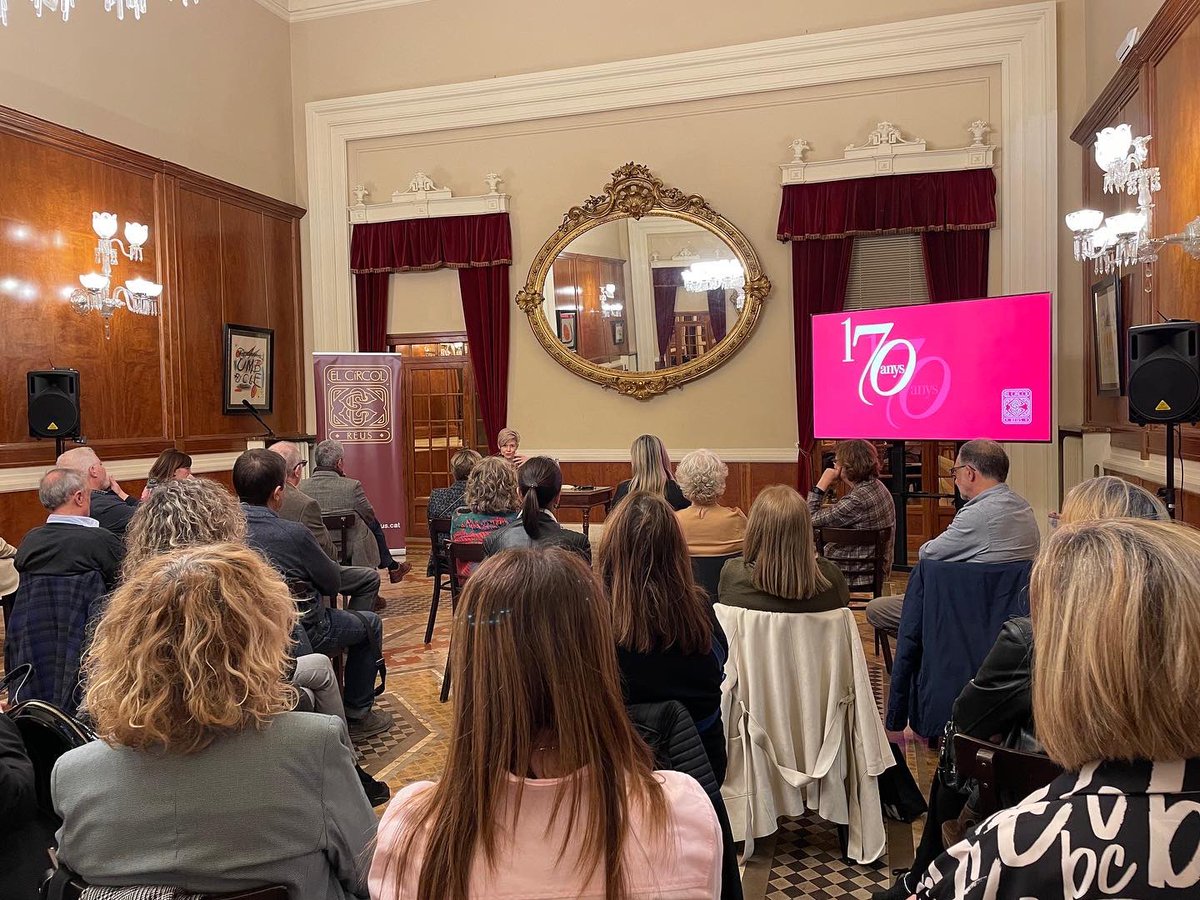 ElCircolReus's tweet photo. Avui, tarda d’òpera a #ElCírcol amb conferència a càrrec d’Ekaterina Kàtcheff, pianista, organista i professora de música🎶.

Després hem gaudit de #DonGiovanni al #TeatreFortuny✨ https://t.co/bQPxtKjFaf