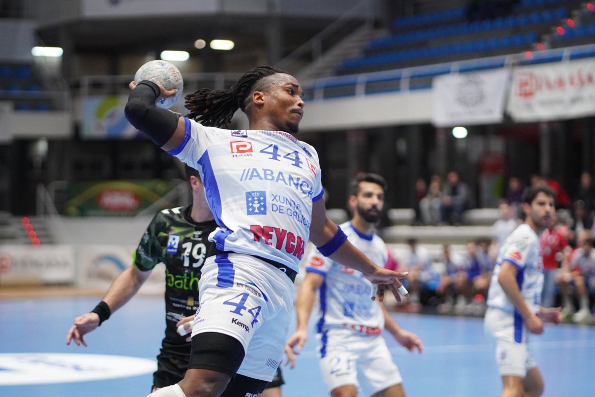 Liga Plenitude (@asobal) on Twitter photo 🌪️ <a href="/BMTorrelavega/">Bathco Balonmano Torrelavega</a> sigue arrasando en la #LigaPlenitudeASOBAL con su quinta victoria consecutiva✅
🟠 Los cántabros han doblegado a <a href="/ClubCisneBalonm/">Club Cisne Balonmano</a> a domicilio (31-35) y ya suman 12 puntos
#️⃣ #saboreaASOBAL
📸 Fernando Lago 🌪️ <a href="/BMTorrelavega/">Bathco Balonmano Torrelavega</a> sigue arrasando en la #LigaPlenitudeASOBAL con su quinta victoria consecutiva✅
🟠 Los cántabros han doblegado a <a href="/ClubCisneBalonm/">Club Cisne Balonmano</a> a domicilio (31-35) y ya suman 12 puntos
#️⃣ #saboreaASOBAL
📸 Fernando Lago