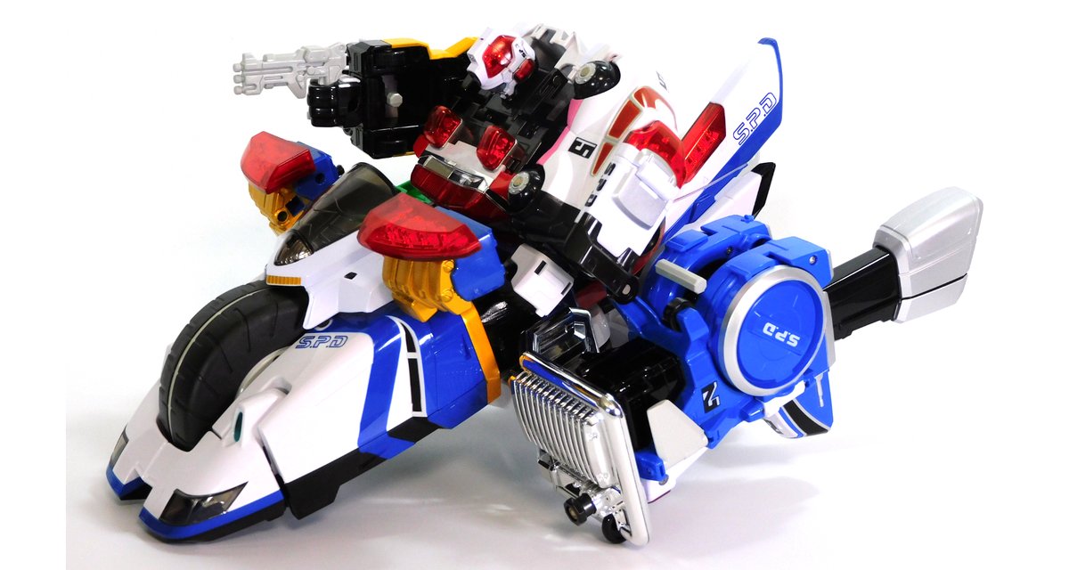 特装変形DXデカバイクロボ。「特捜戦隊デカレンジャー」の7人目