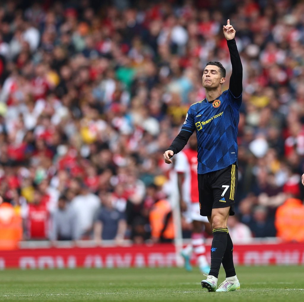 Cristiano Ronaldo: “My kids asked us ‘where’s the other baby’ when Gio returned home. We told them: ‘Ángel, which is his name, he went to Heaven’.”