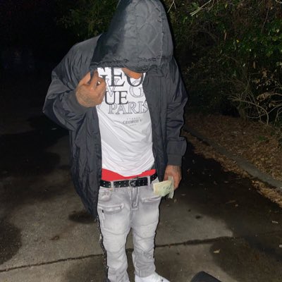 Bi9Daw9x's tweet photo. #NewProfilePic https://t.co/TQXSKEbSbc