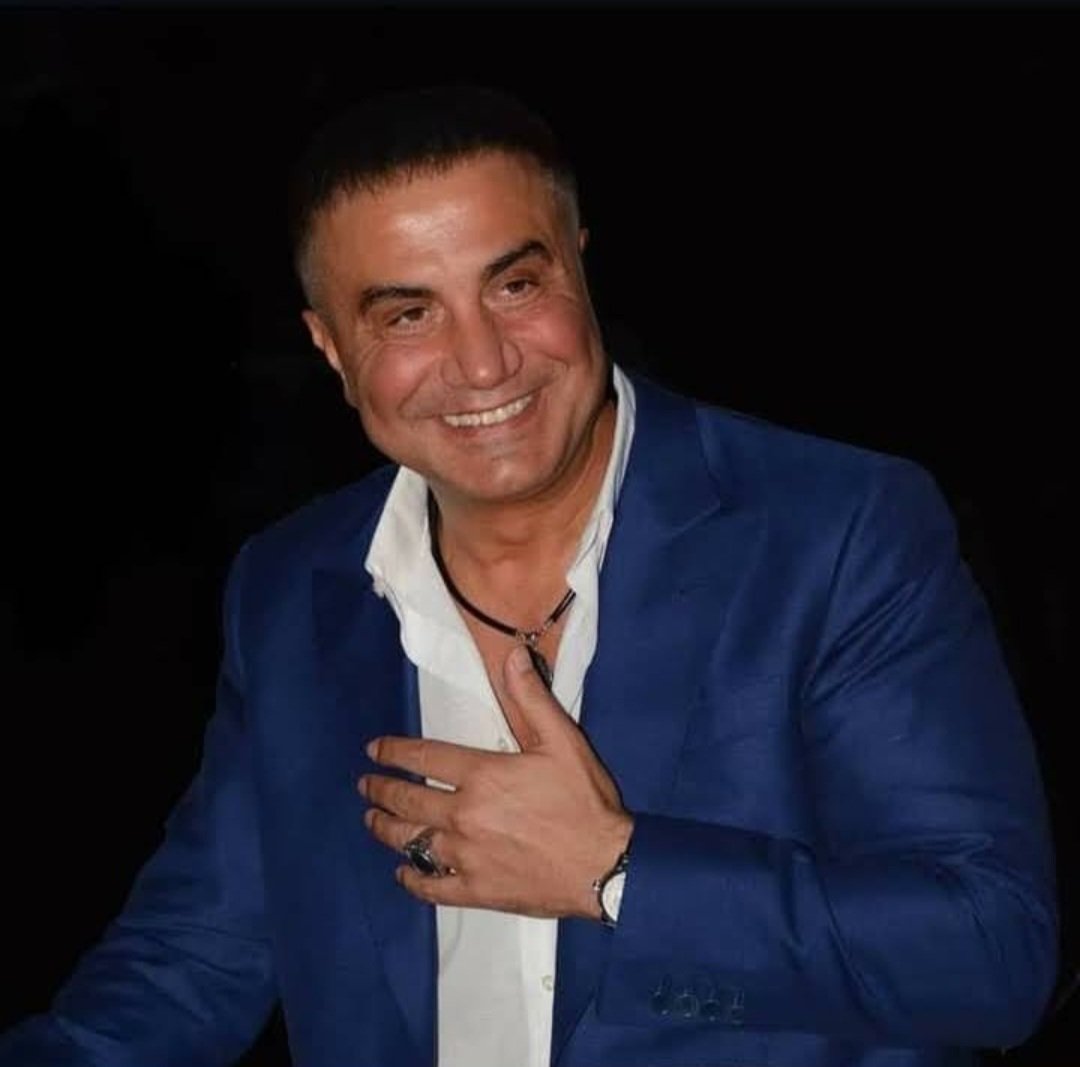 Gülüşün gülüşümüz duruşun duruşumuz davan davamız iyi günde kötü günde seninle yan yana olacak kardeşlerin Reisim...

<a href="/sedat_peker/">Sedat Peker</a>