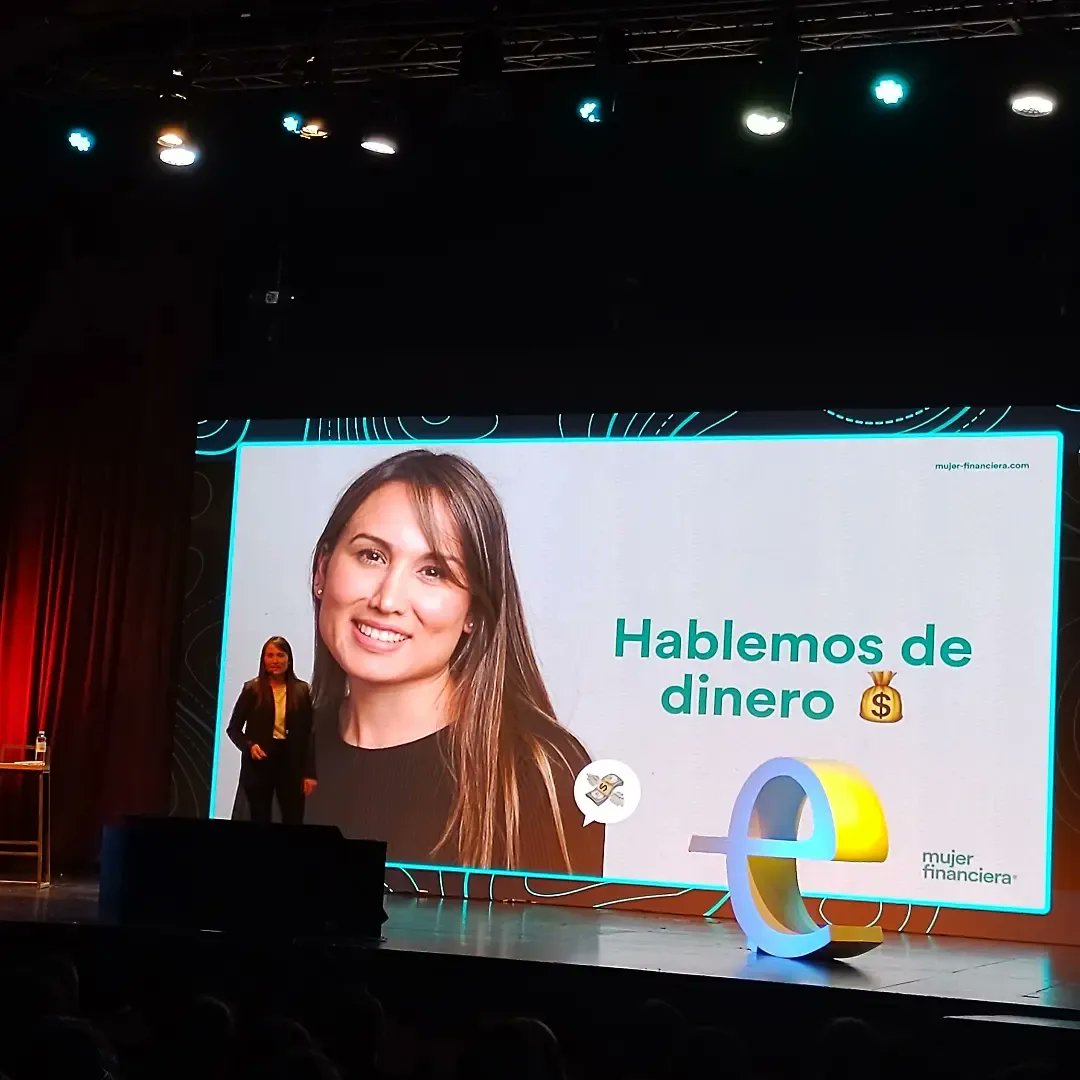 CEmprendedorUDA's tweet photo. 🎙️El jueves 13/10 estuvimos en la #experienciaendeavorcuyo y en este post les venimos a contar un poquito lo que fue la #xe2022

👂🏼Escuchamos y conocimos a grandes speakers que nos contaron su historia y experiencias en el mundo emprendedor que siempre nos inspiran https://t.co/wJnNhBQty4