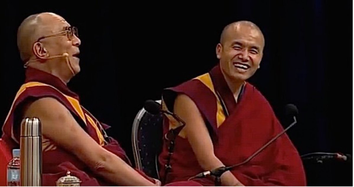 BuddhistdoorESP's tweet photo. #Buddhistdoor en #Español: «El budismo y el humor» de EDUARDO FCO. FREYRE ROACH.
Leer más: https://t.co/9b2V4H1fQ0 .
#buddhismandhumor #runnasutta
#suttas #buddhistscriptures #dhammapada https://t.co/81JZszzWMw