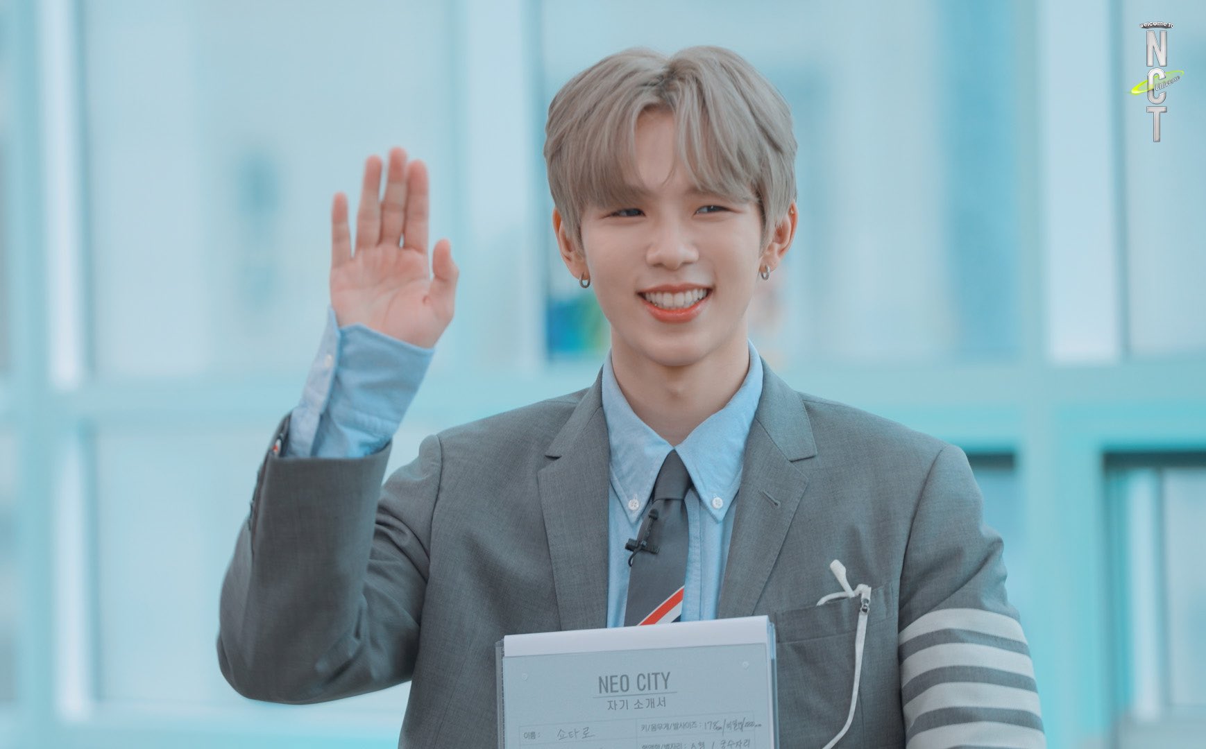 Fhp18x8aMAInS5z?format=jpg&name=large