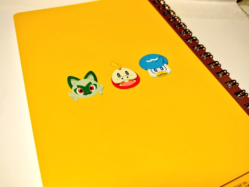 ポケモン「ポケモンのリングノート届いた!!こんなん可愛すぎるだろ!!!! 」|おざき たすく🐧mあわのイラスト