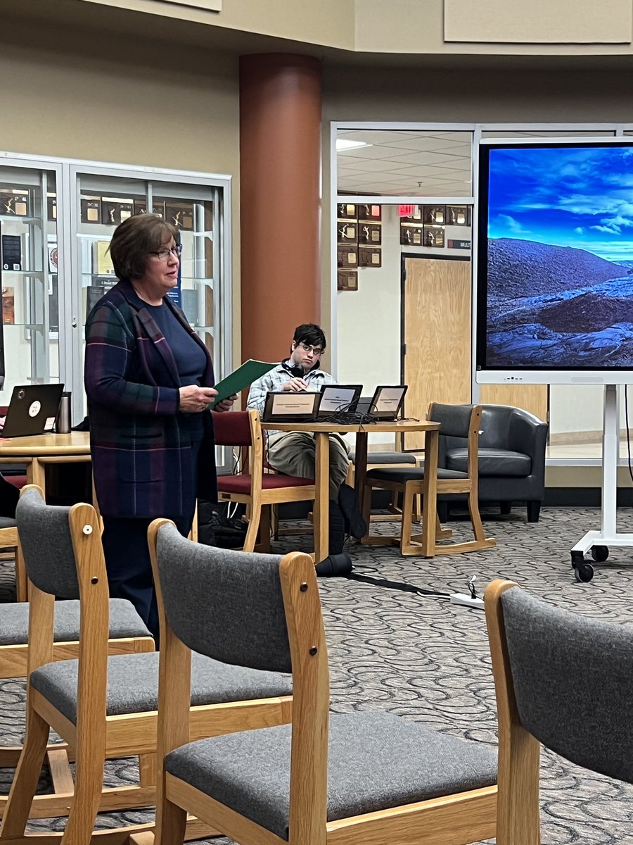 Sarah Mikesell tweet media