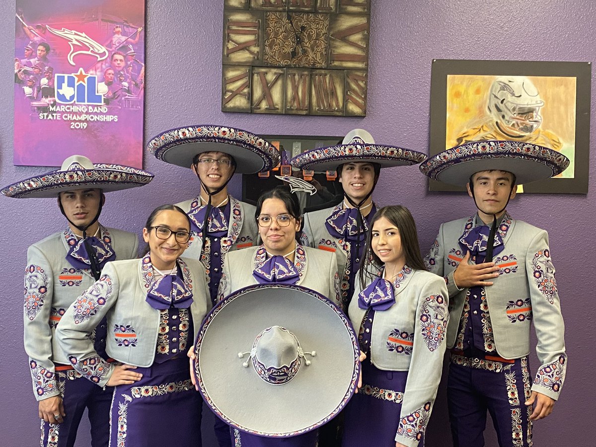 Eastlake_HS's tweet image. Our newest traje for the most deserving Mariachis in El Paso, TX.  El Mariachi Falco.  They look amazing. @shernandez_EHS @eastlake_falco #FTF #TeamSISD