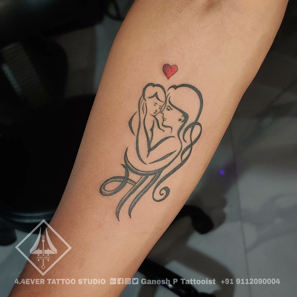 ganeshpanchal04's tweet photo. मां आई
#मां #आई #maa #aai #tattoo #design #by #ganeshptattooist #nanded #nandedcity #nandeddiaries #nandedtattoo #tattoonanded #nandedkar #nandedreel #maabaap #aaibaba #maalove♥️ #aai❤️
#pune #mumbai #maharashtra #india
#2022 https://t.co/V3X3JUKijI