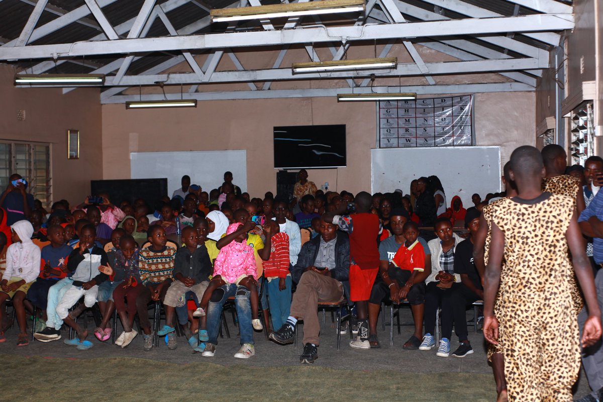 NjoroPasa's tweet photo. Recap for the October month! 
We had a CSR Event at Scann Children's home on 20th October in partnership with Hotel Kunste. We spent the day with the kids, played games, cooked together and we left inspired ourselves to keep on engaging the community. @HotelKunsteKE https://t.co/1F5iQ00tV0