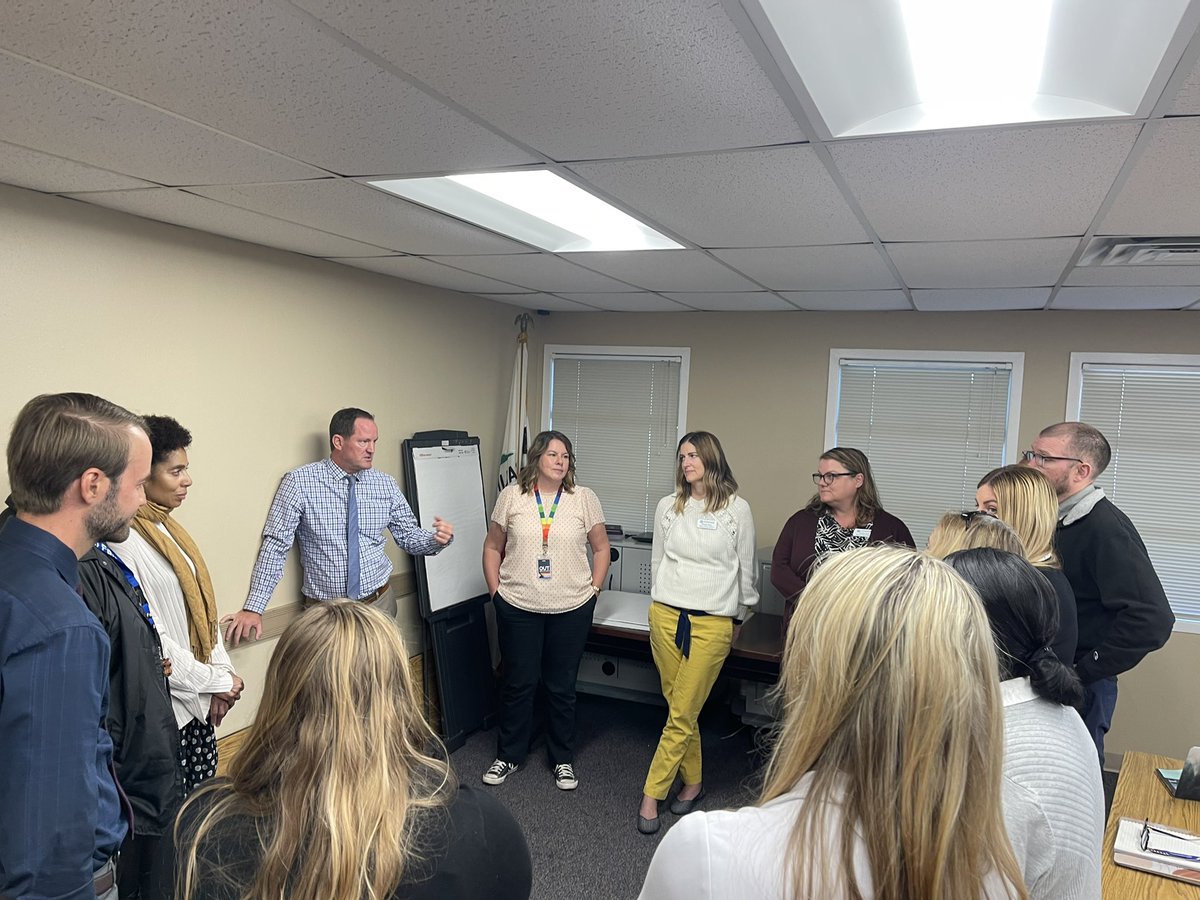 Mrsbelloside's tweet photo. @OsideUSD has the best APs and TOSAs! We engaged in work on building our EQ,learning about best practices as an administrator in an IEP, and a rich discussion in our mini Ed Camp! So grateful to be learning and growing with this team! #destinationOside https://t.co/K0EiUkNWK5