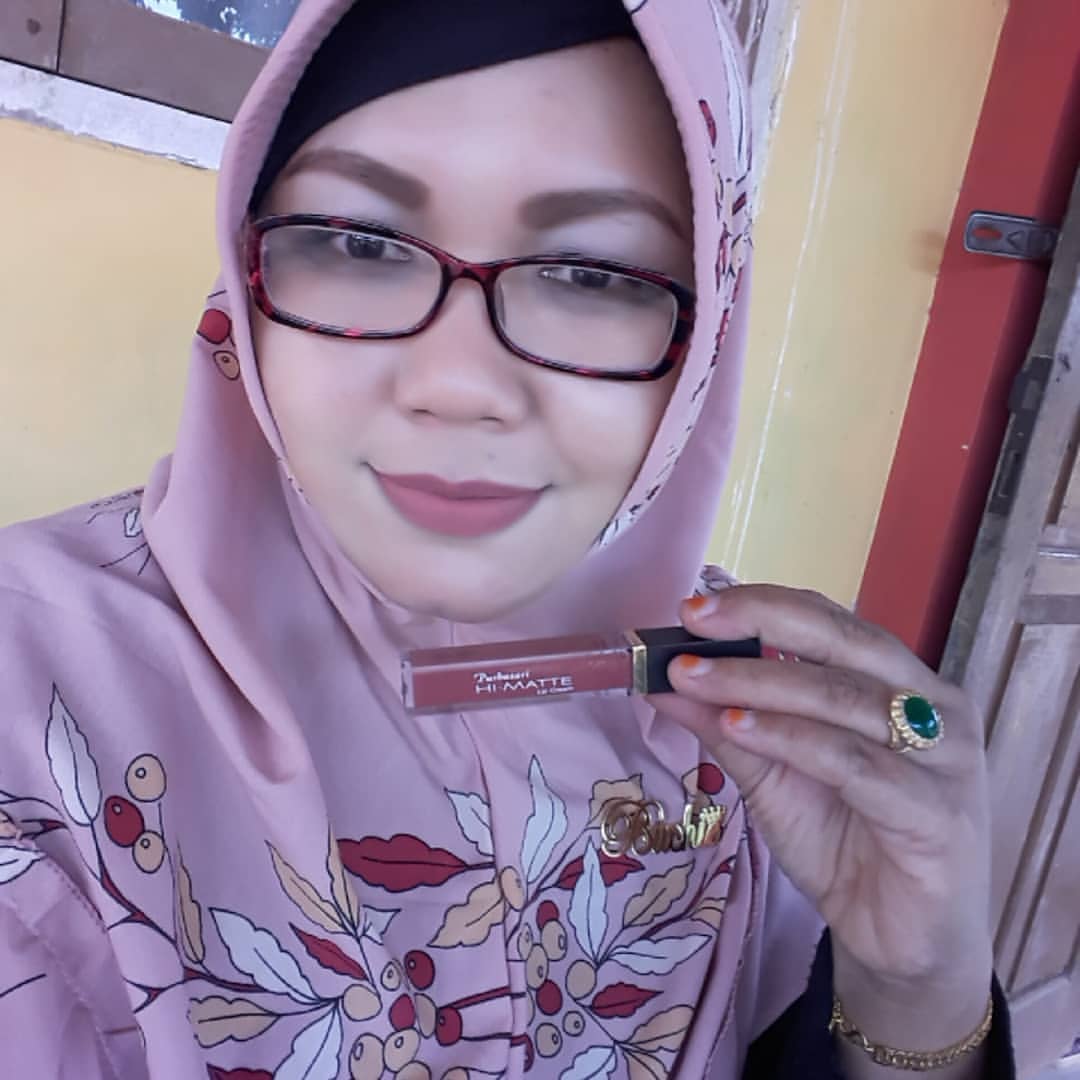 feliaoktadianti's tweet photo. Pengen curhat https://t.co/LHfhi00F0j