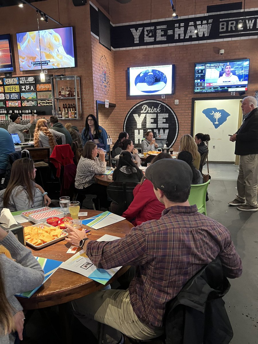 SamSaxenmeyer1's tweet photo. Had a great time with Greenville area Biology teachers at our “Pint of Science” workshop! @YeeHawBrewing @SavvasLearning @CaseySavvas #experiencebiology #phenomena #cellularrespiration https://t.co/7DyKPK8tg7