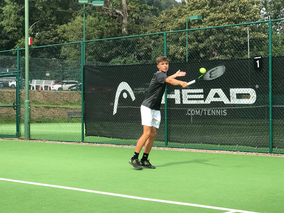 Check out the latest results and standings from the <a href="/head_tennis/">HEAD Tennis</a> H&amp;W Winter League. shorturl.at/epw16