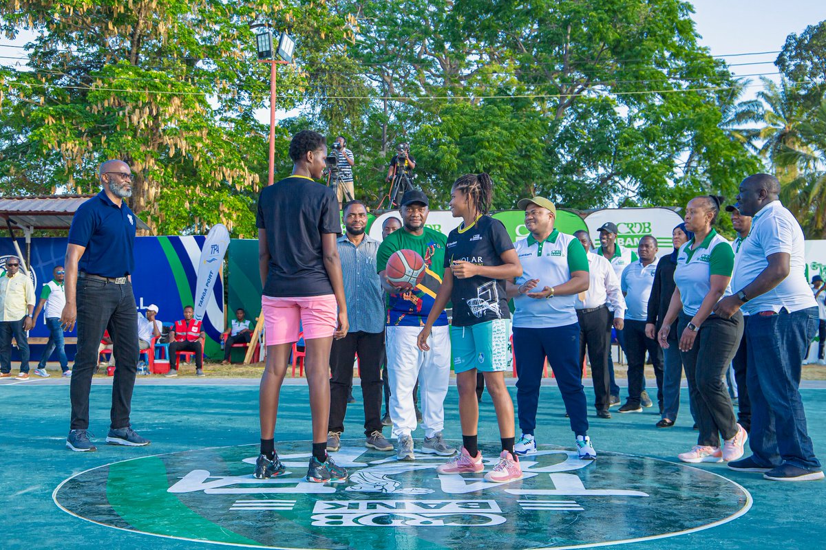 KAJUNASONBLOG's tweet photo. FAINALI YA CRDB BANK TAIFA CUP JIJINI TANGA https://t.co/ywP0CxplJW