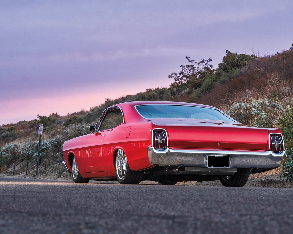 Barrett_Jackson's tweet photo. This 1967 @Ford Galaxie 500 features a Gen 2 Coyote engine, an updated interior and exterior, giving it traditional styling and modern performance.
Crossing the block at the 2023 Scottsdale Auction with No Reserve, January 21-29 at WestWorld.
Read more: https://t.co/miZaZqyDWM https://t.co/6QfHst7TRl