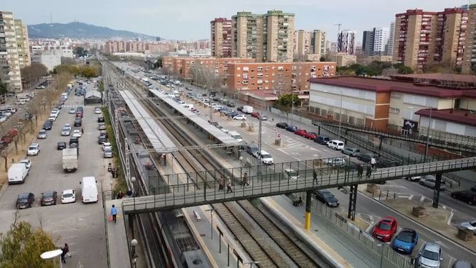 usvulldir's tweet photo. @franbelverlh quants mil.lers de metres quadrats de zona verda has dit al @senseficcio que guanyem amb el projecte Cosmetoda? Ens voleu prendre el pèl netejant la imatge a la televisió pública. #LHospitaletCulturalTV3 https://t.co/C6GWmDl3Fr