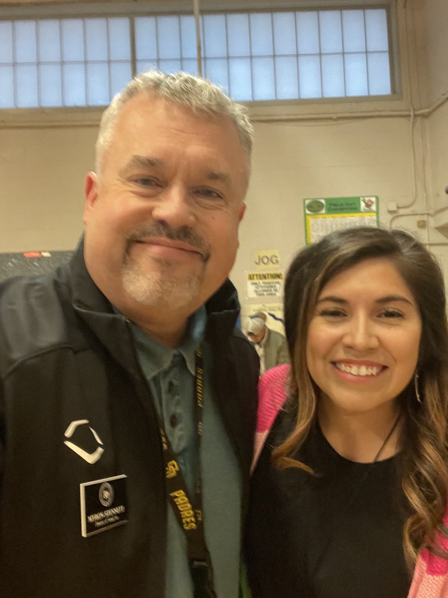 Artk12RISD's tweet photo. ⁦@RichardsonISD⁩  Northwood  Hills ES Multi-Cultural Night. Mrs.  Perez is rocking it in the art room. #artome #RISDArtMatters #RISDBelieve https://t.co/k6qYyQEJNY