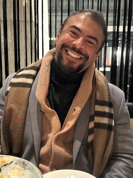 I get all smiles when I&rsquo;m about to get some meat in my mouth 🥩🍸 https://t.co/9pteNERN4E<a href="/tag/mvsales"class="tags"><span>#mvsales</span></a><a href="/tag/mvboys"class="tags"><span>#mvboys</span></a>