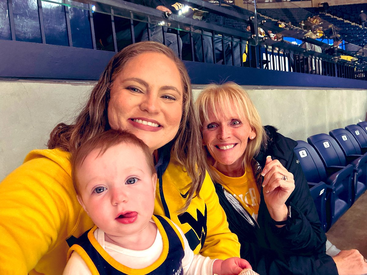 JessicaRod21's tweet photo. #WVUgame https://t.co/OAXuX82n99