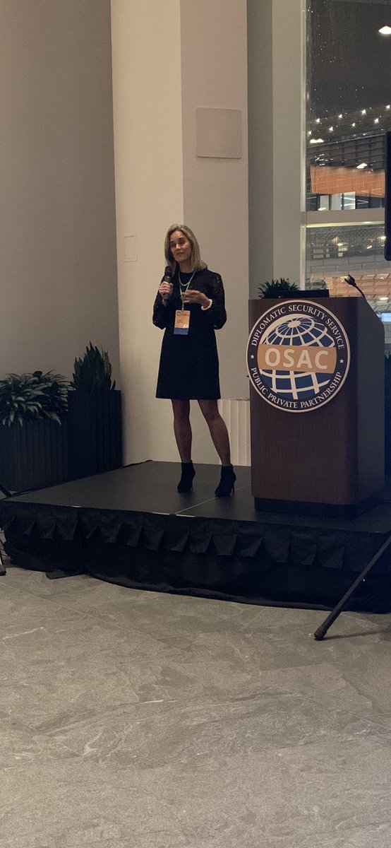OSACstate's tweet photo. Women in Security (WiS) closing out a strong Day 1 with a wonderful reception, generously sponsored by @ISF_OSAC.
#OSACweek2022
#OSACannualbriefing https://t.co/BDiJfnyLtM