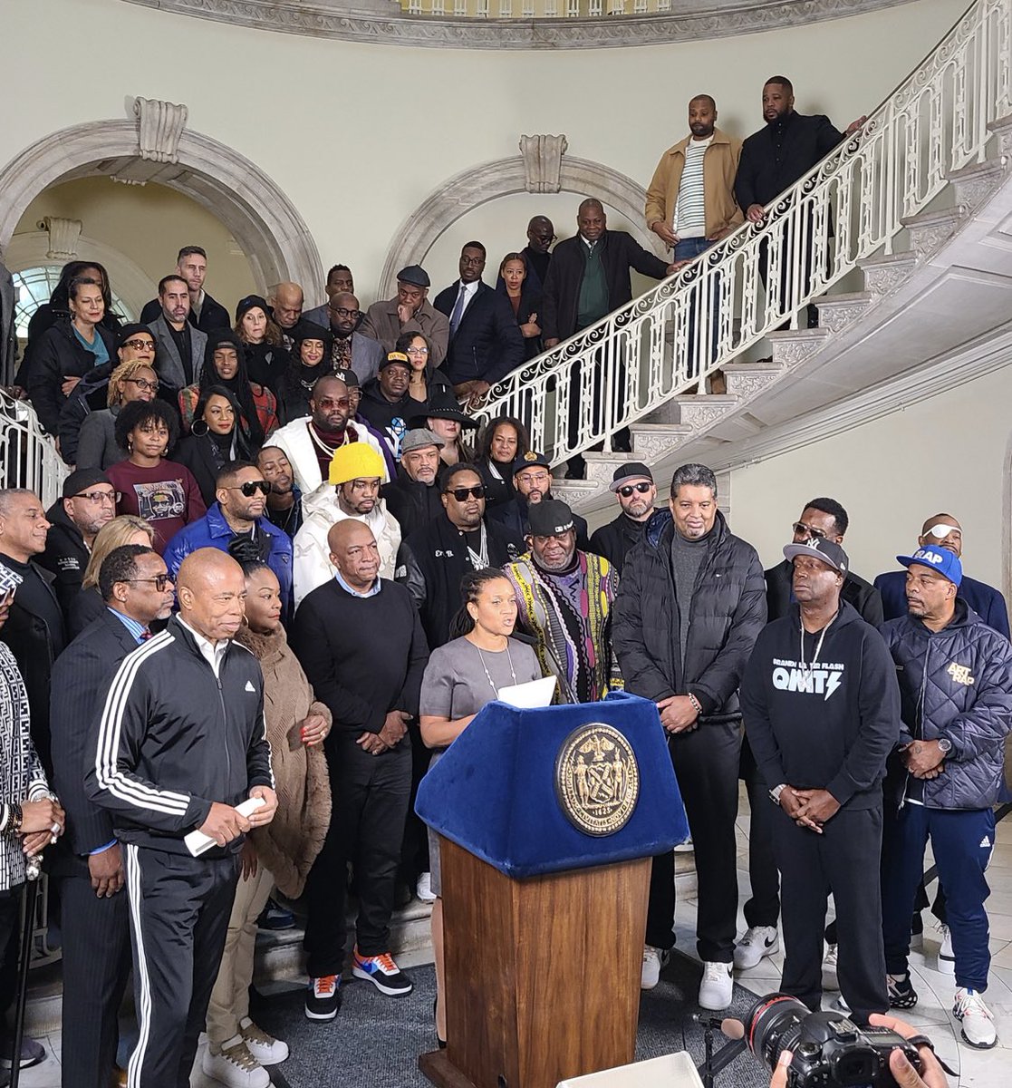 The Hip Hop Museum tweet media