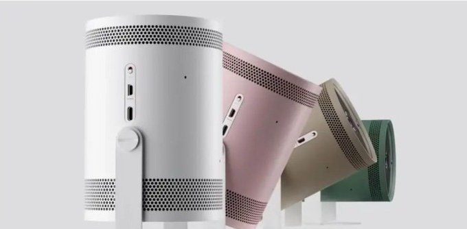 DiegoPhaul's tweet photo. The Freestyle
Dispositivo capaz de proyectar hasta 100” en cualquier parte, The Freestyle. ofrece una tecnología y una flexibilidad únicas para obtener una visualización perfecta y una ventana al entretenimiento portatil. https://t.co/1RVIOXcJhP