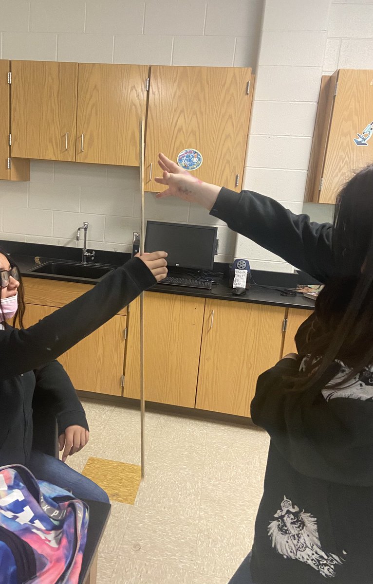 carby82's tweet photo. Krueger science was on it today! @KMSSci Ms. Guerrero’s class explored potential &amp; kinetic energy by building rollercoasters. Mr. Hall’s class investigated the nervous system with reaction time @CoachHall608 The learning never stops! 😊❤️@PRINCIPALRUBIO @KMSAcademics https://t.co/hPU8s8M25W
