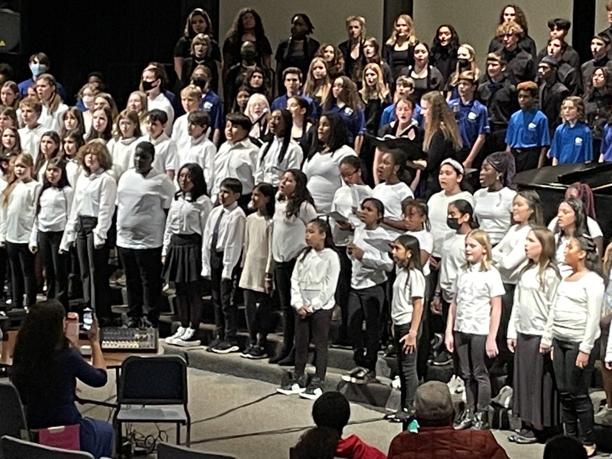 HyblaValleyES's tweet photo. Several Hybla Valley students preparing for tonight’s West Potomac Pyramid Concert! https://t.co/Nvza5KSck3