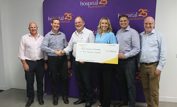 It's always a great day when we can catch up with long term supporters and say thanks! Today, thanks to <a href="/wealthcommon3/">commonwealthbank</a> staff for their generous support of us!
This support will go towards our "Into the Future" project, helping us work remotely. bit.ly/FNQHFCBAGrant