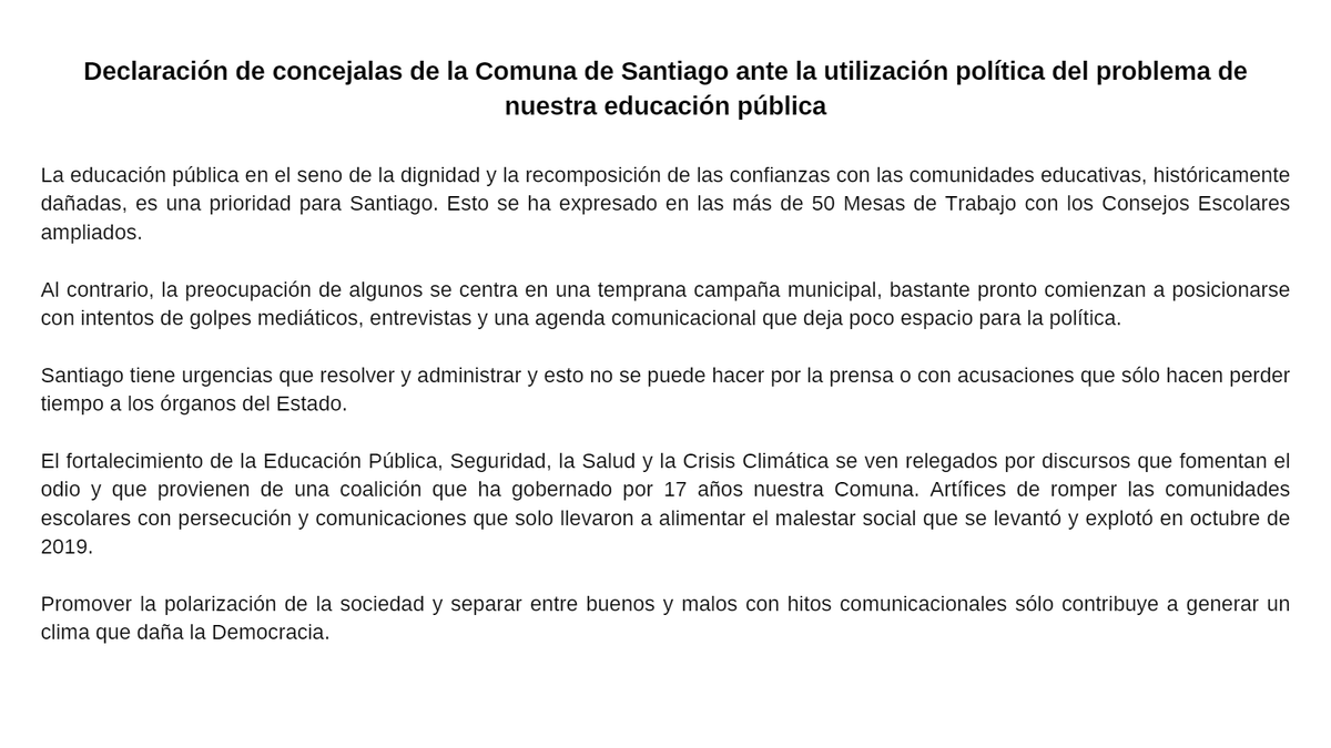ana_maria_yanez's tweet photo. Ya lo he dicho. La educación pública se defiende, construye y trabaja día a día. Aquí declaración de concejalas de la comuna de Santiago ante la utilización política de un grupo de personas por los problemas que se viven en liceos de nuestra comuna. Palabra de profe 😉. https://t.co/5jJH6KakGW
