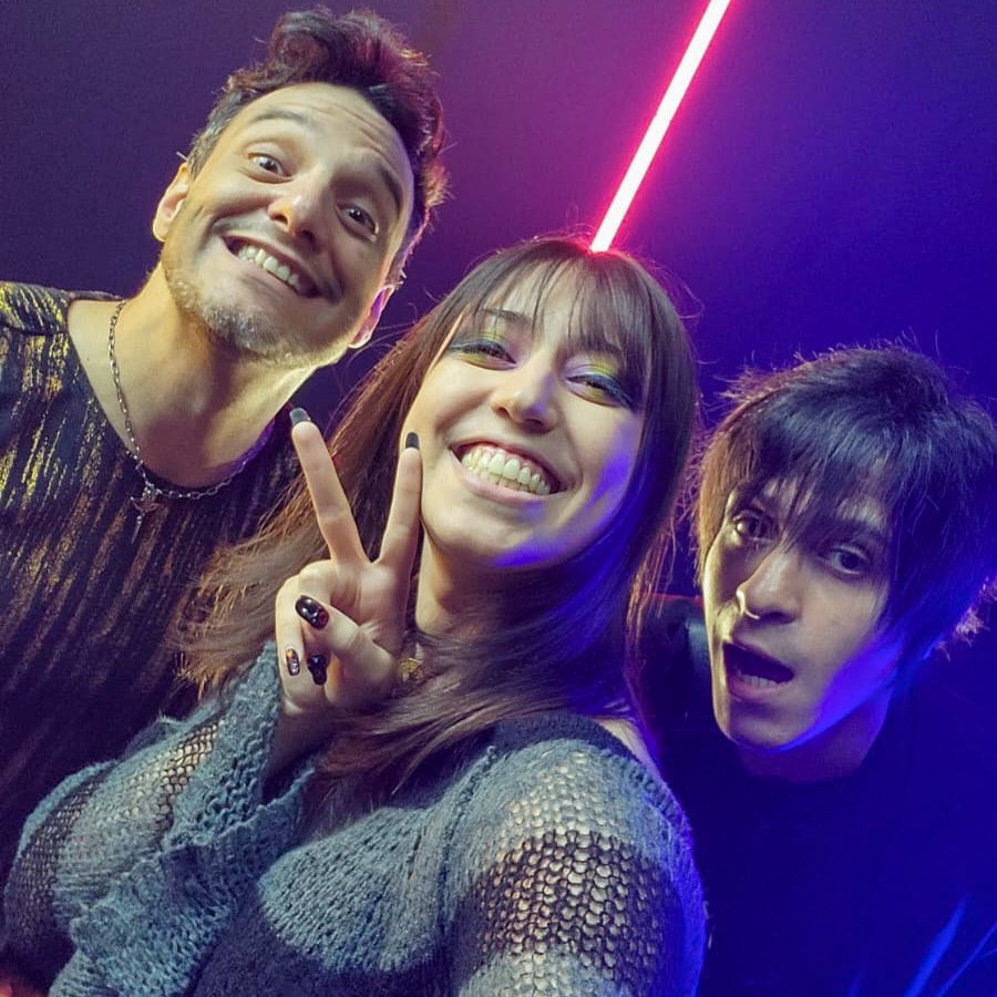 Ricacruz's tweet photo. Na quinta tem som novo no #AnisonLab, a primeira da parceria com a @Kidzastr. 🎸
Fiquei ligados no canal! #OnePieceFilmRed https://t.co/EPZxxmmcVY