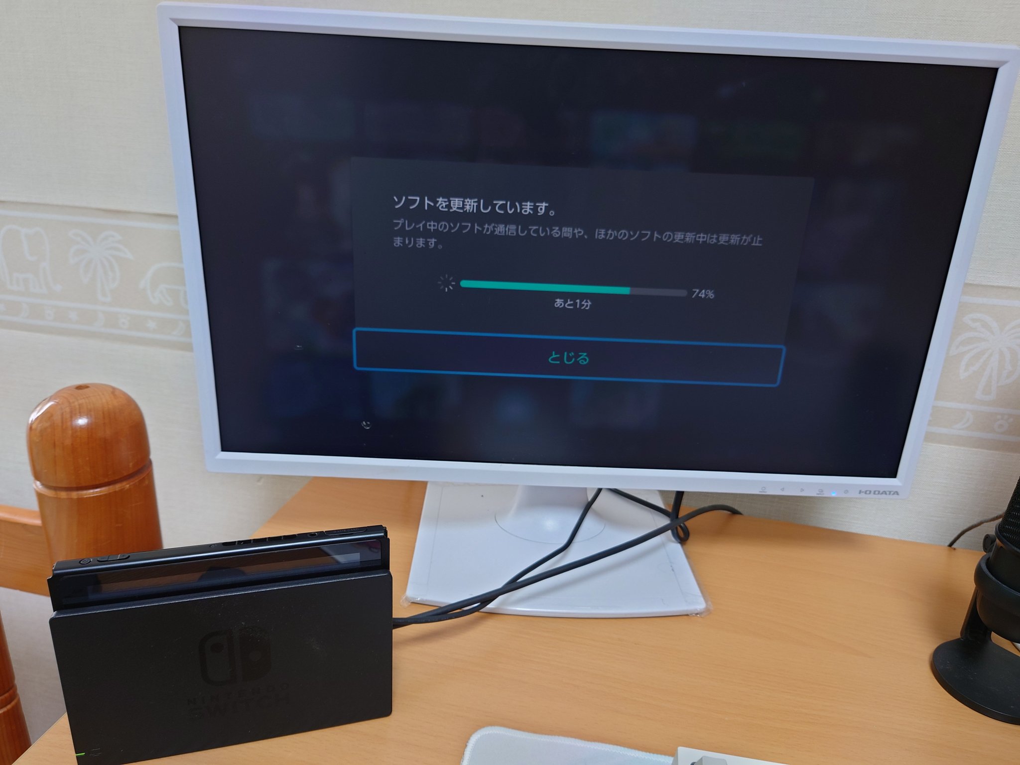  WWDC: 新しい LCD モニター