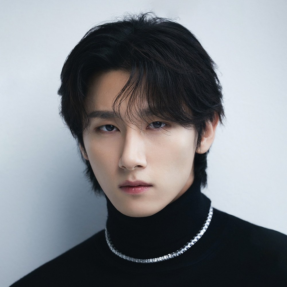 TurtleLoveCat's tweet photo. sony music korea's soloist, I.M 🥺💜 https://t.co/27PTzT6XoO