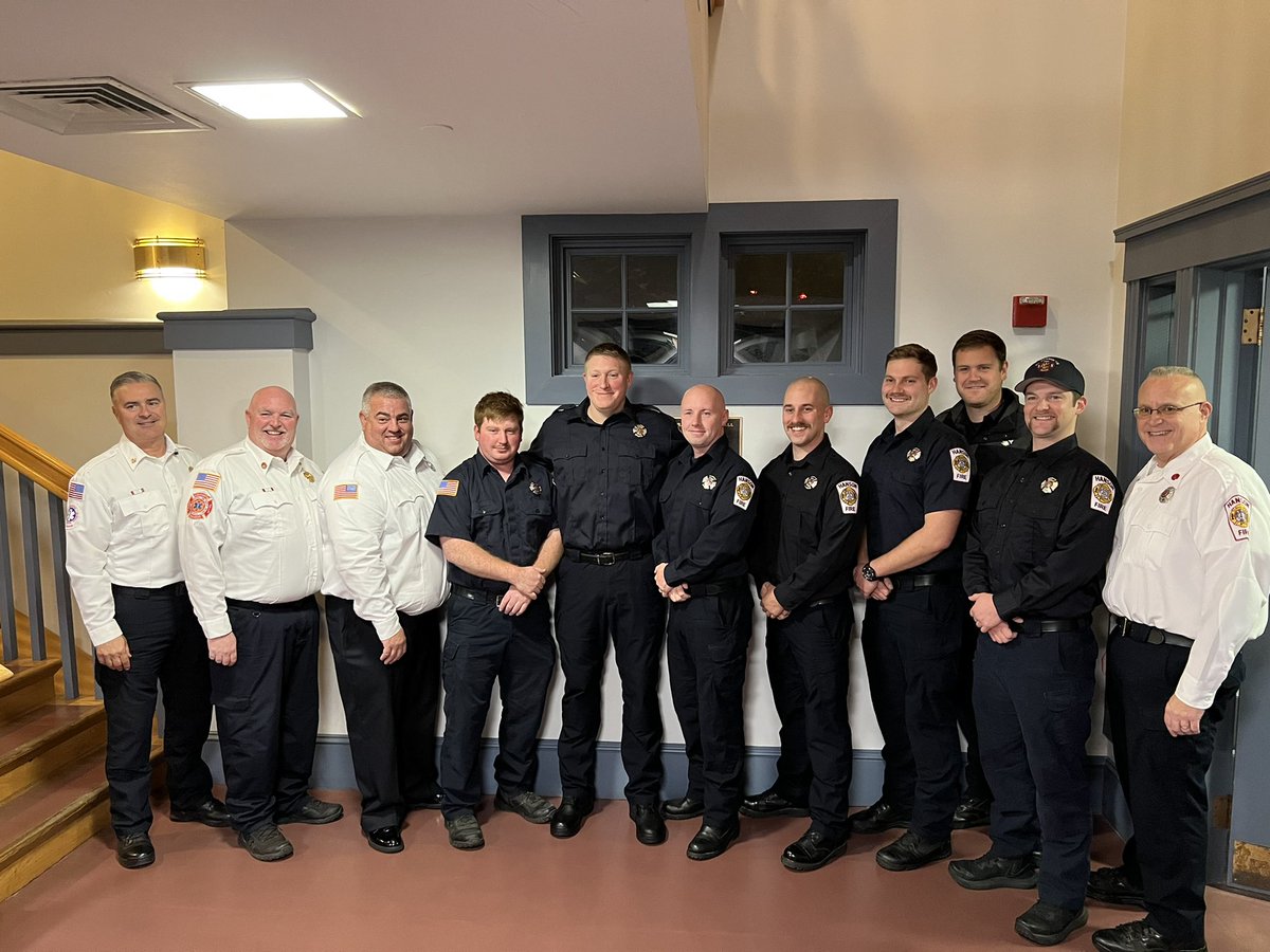 HansonFire's tweet photo. Tonight Firefighter William Hurley was officially sworn in. He graduated from the Massachusetts Firefighting Academy Recruit Training in May and completed his probationary period on 11/11/22.  Congrats Billy. https://t.co/yElbPZG6oN