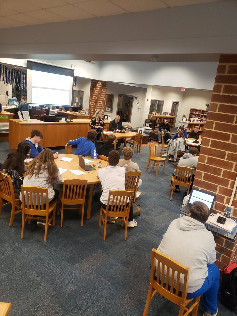 s_syverson's tweet photo. Thanks, Crawley @ModelHighDevils, for bringing Civics to life with c/o2023 this week! #mocktrial #knowtheprocess https://t.co/9zKew05TVo