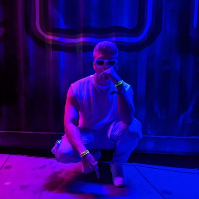 AriasBrandon's tweet photo. #NewProfilePic https://t.co/txEYN6qpmb