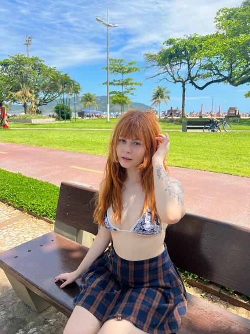 🍓 https://t.co/bUePLDRXTw