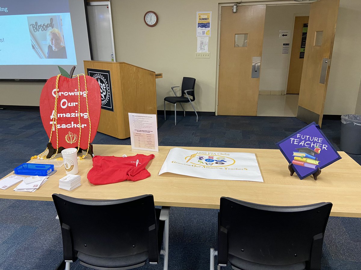 Definitely want these future teachers in <a href="/ABSSPublic/">Alamance-Burlington School System</a> after they braved the weather to come out this evening and learn more about our Teacher Scholar Program! Thankful for <a href="/AlamanceCC/">AlamanceCC</a> and <a href="/Elon_Ed/">Dr. Jo Watts Williams School of Education at Elon</a> for being great partners with our district! #opportunity #futureteacher  <a href="/FTA_ABSS/">Jodi Hofberg</a>