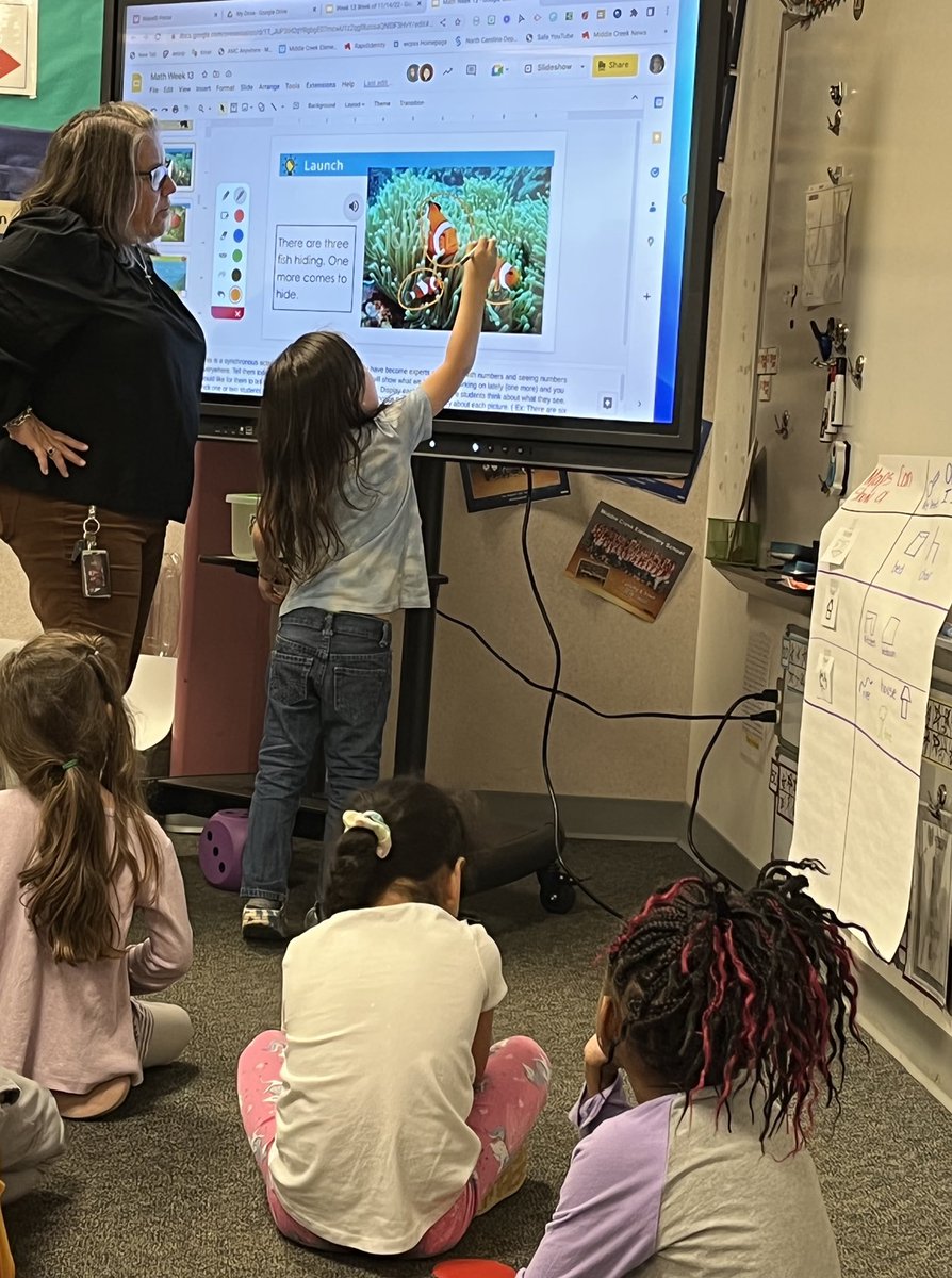 hrogers6moldova's tweet photo. The #KinderColts Math Talk comes to life by sharing the Promethean Board Pen. #OneMore #VoiceAndChoice @MiddleCreekES @Hadley_F531 https://t.co/3JoHVlcksx