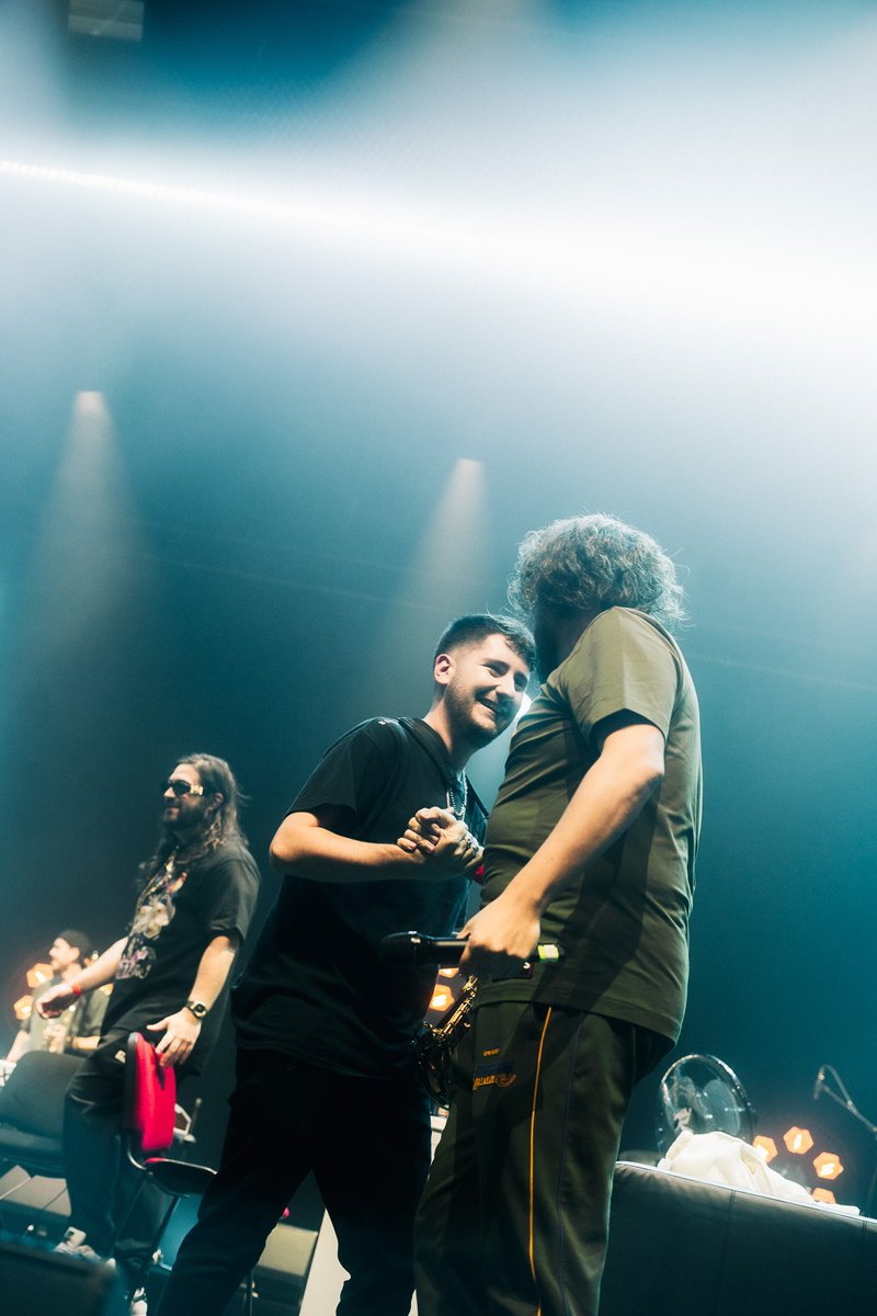 mxieetweet's tweet image. @simon_adavity