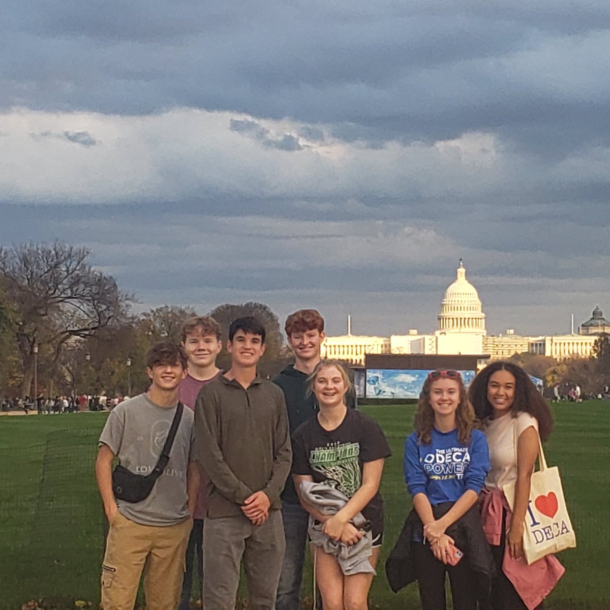 MCHSDECA1's tweet photo. #NewProfilePic https://t.co/VLFdMSEL4W