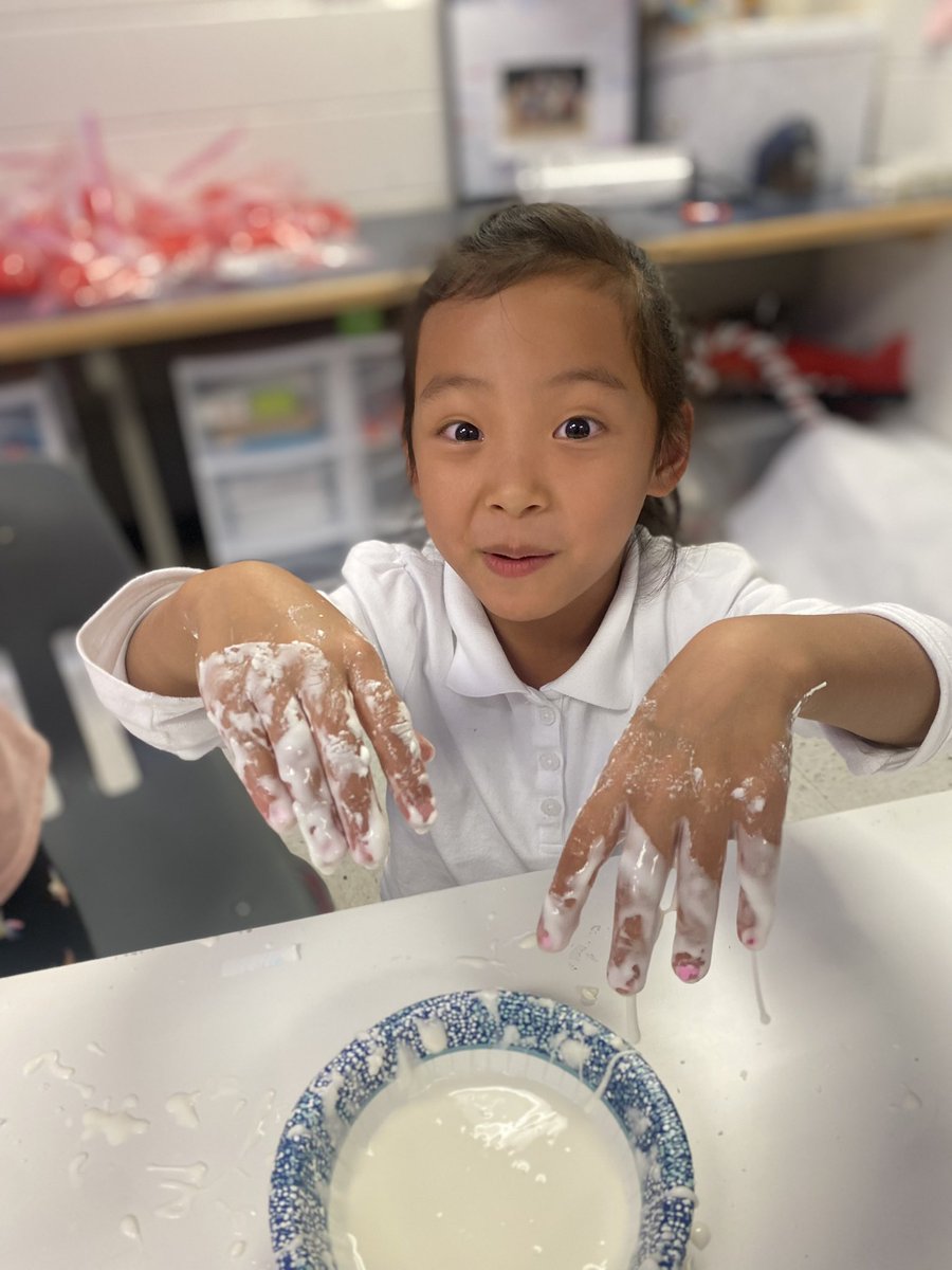 alexis james tweet media