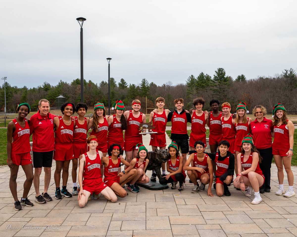 deastwood23's tweet photo. THSXC~ Your 2022 XC divisional state teams.  Go Tigers! @TyngsboroXC https://t.co/sdXtwXZyZ7