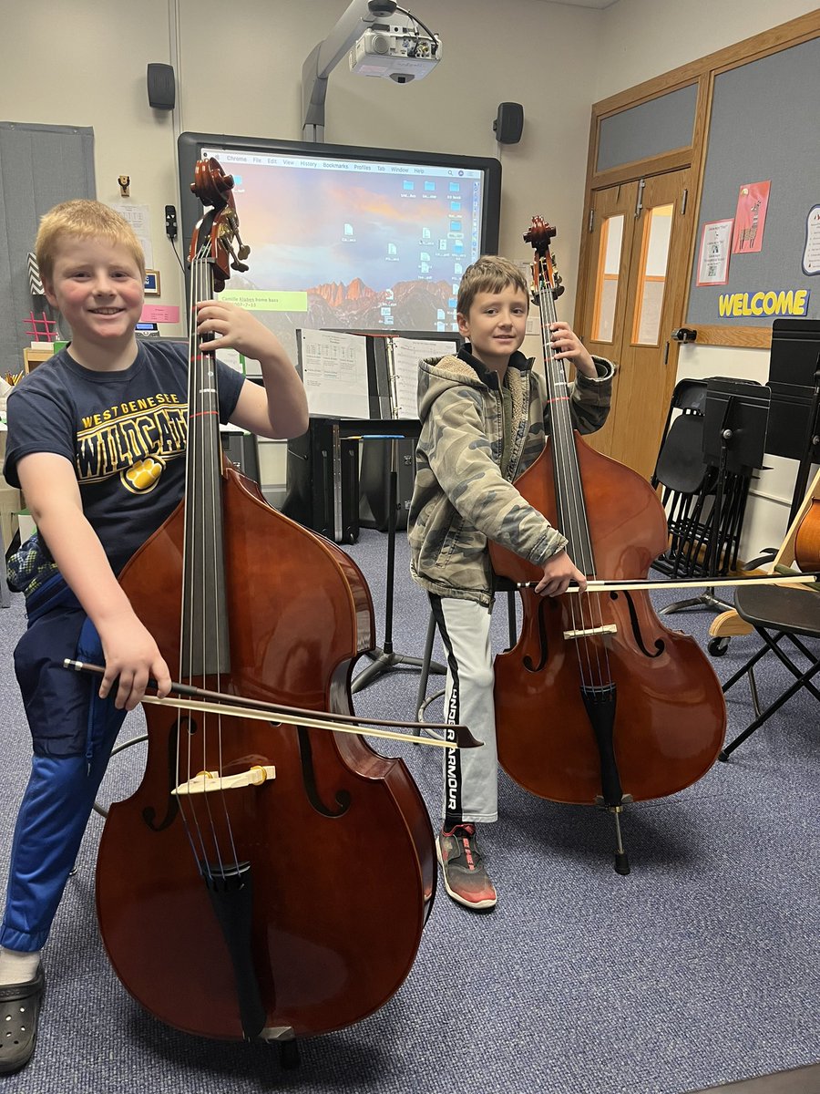 Two of the amazing 4th grade beginner orchestra groups at East Hill. These students are practicing!! <a href="/WGFineArts/">West Genesee Fine Arts</a> <a href="/jdbillscnzm/">David C. Bills</a>