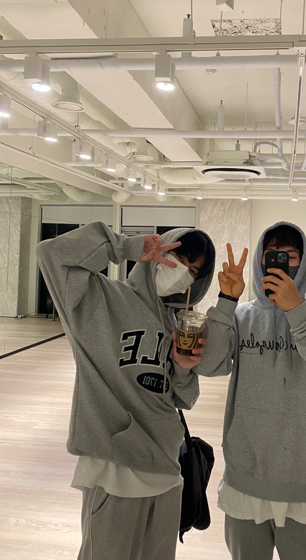 juyswowwh's tweet photo. [#juys] Thank you for making unforgettable memories Let's meet again Thank you TAN❤️love you❤️

#티에이엔 #TAN #혁이의일상 #sodaselcaday with #yeop_hoto @mine_iuuu https://t.co/PiRLqJJRjW