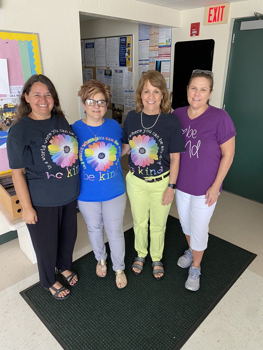vb_jc's tweet photo. Kindness is celebrated every day @RosewoodMagnet school, but the staff attire today made it extra special! https://t.co/ntTLsmykK0
