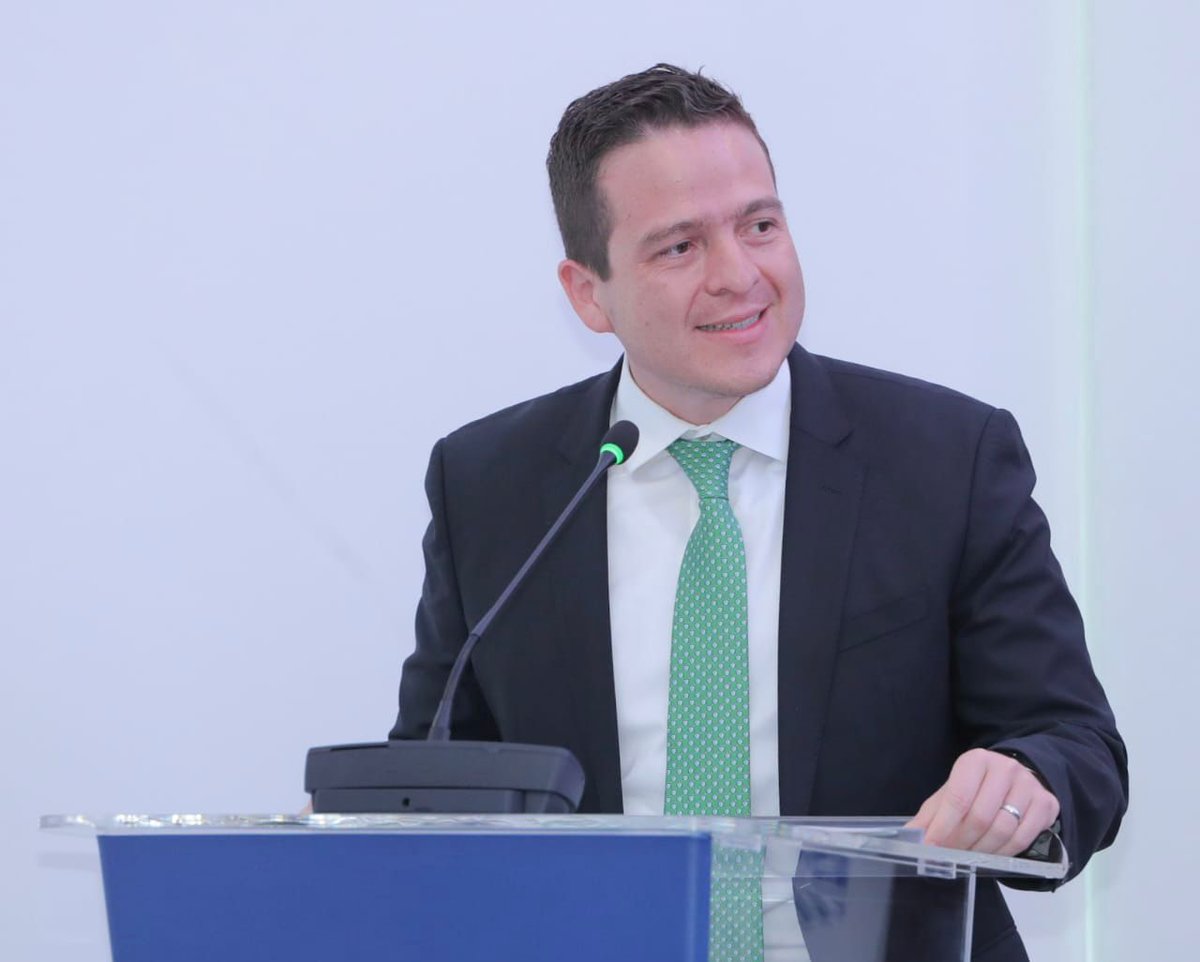 Con la firma del memorándum, el #BCIE y la República de #Nicaragua, a través del Ministerio de Transporte e Infraestructura, impulsarán mecanismos que promuevan el desarrollo económico sostenible para la construcción del puerto de Bluefields.

Conoce más: bit.ly/3O8K4ZU